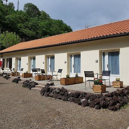 Domaine De La Palle Pontgibaud Exterior photo